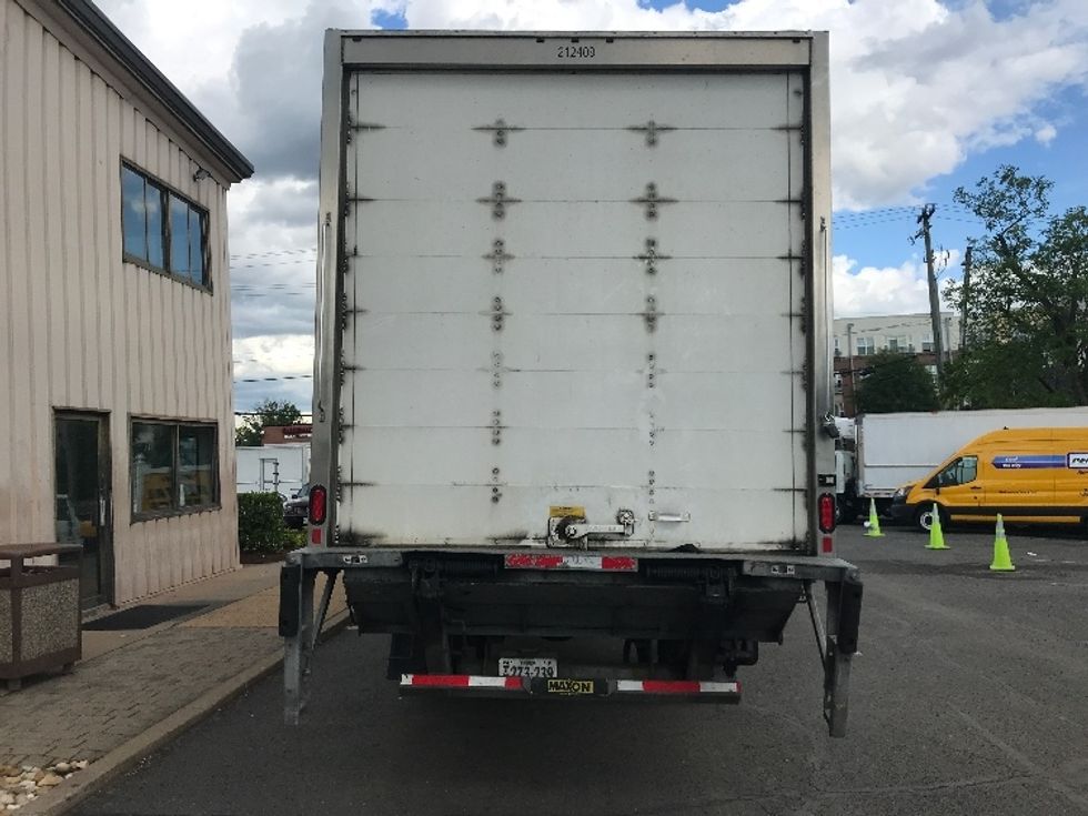 Medium Duty Box Truck-Light and Medium Duty Trucks-Hino-2019-268-Alexandria-VA-102,953\n\t\tmiles-$ 60,250 - Image 6