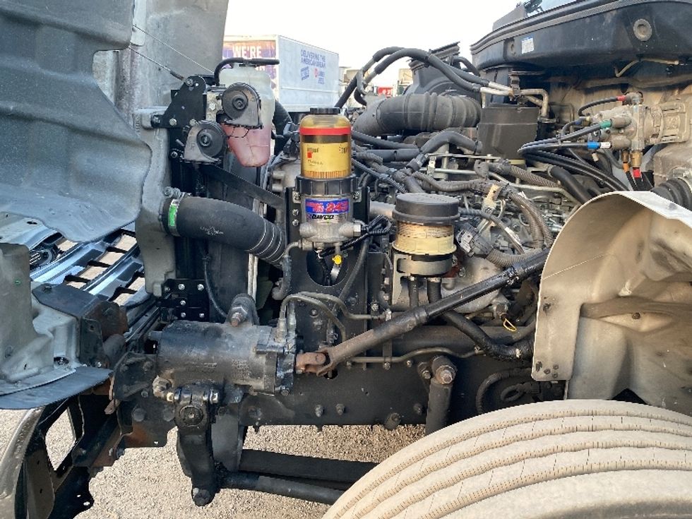 Medium Duty Box Truck-Light and Medium Duty Trucks-Hino-2019-268-Apopka-FL-254,826\n\t\tmiles-$ 37,000 - Image 23