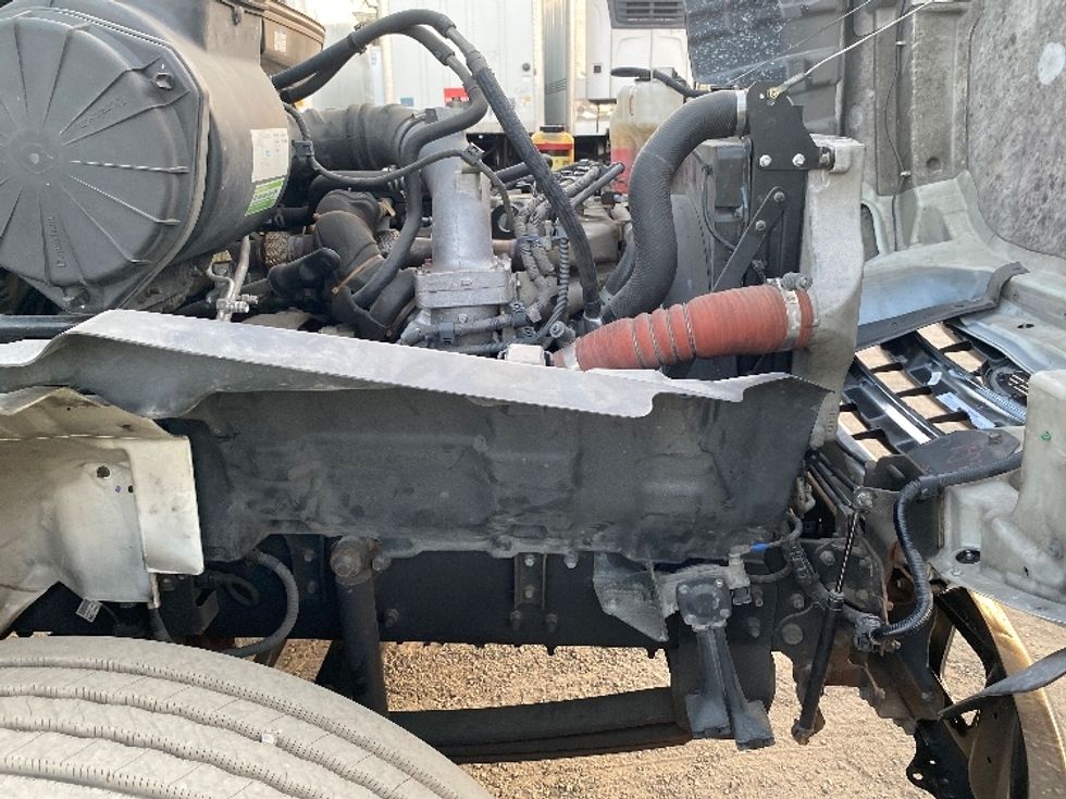 Medium Duty Box Truck-Light and Medium Duty Trucks-Hino-2019-268-Apopka-FL-254,826\n\t\tmiles-$ 37,000 - Image 24