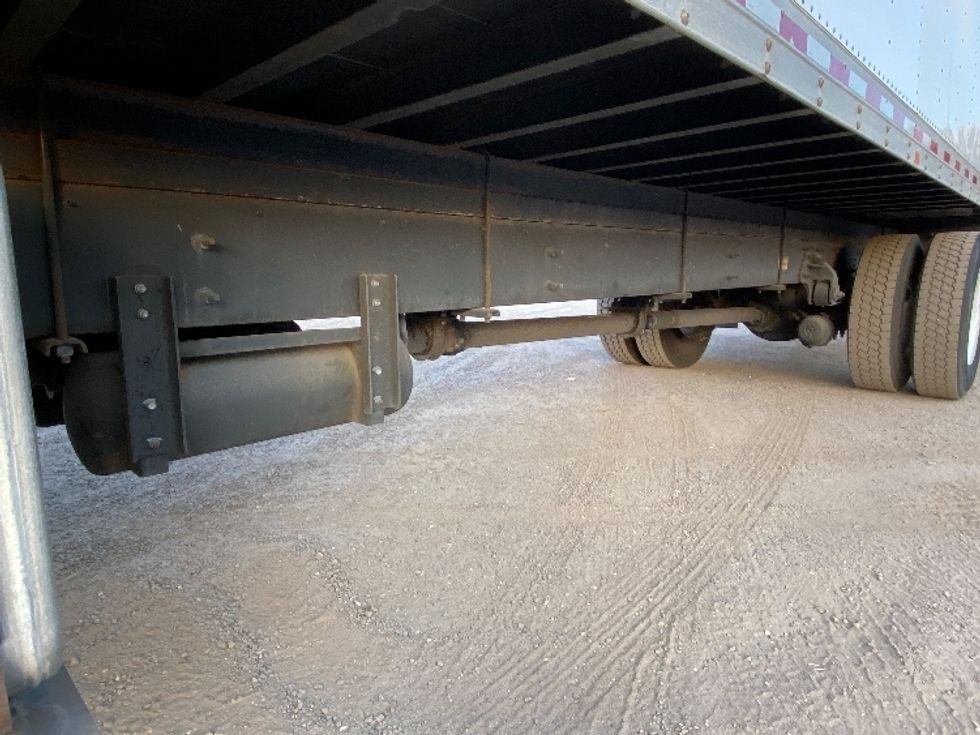 Medium Duty Box Truck-Light and Medium Duty Trucks-Hino-2019-268-Apopka-FL-254,826\n\t\tmiles-$ 37,000 - Image 5