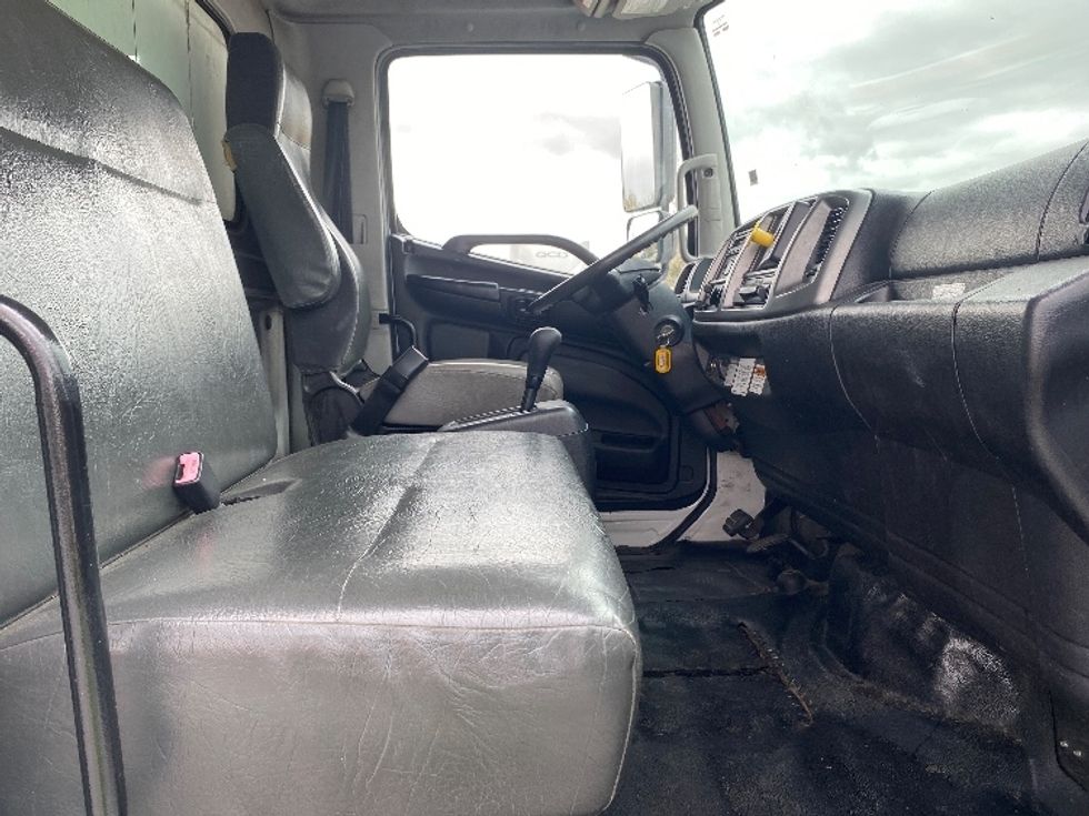 Medium Duty Box Truck-Light and Medium Duty Trucks-Hino-2019-268-Apopka-FL-261,924\n\t\tmiles-$ 36,750 - Image 22