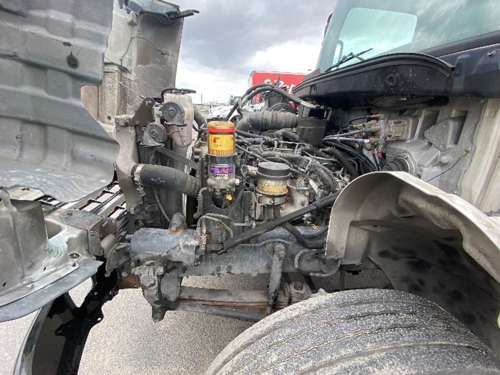 Medium Duty Box Truck-Light and Medium Duty Trucks-Hino-2019-268-Apopka-FL-261,924\n\t\tmiles-$ 36,750 - Image 24