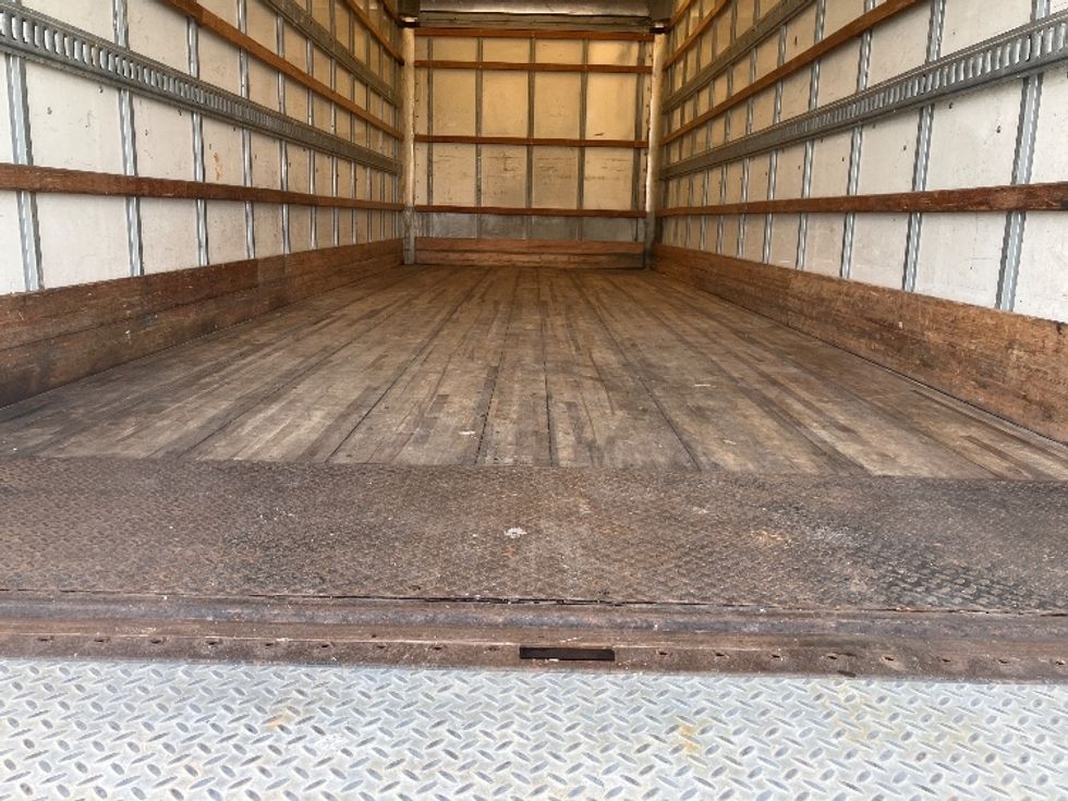 Medium Duty Box Truck-Light and Medium Duty Trucks-Hino-2019-268-Apopka-FL-76,926\n\t\tmiles-$ 63,500 - Image 10