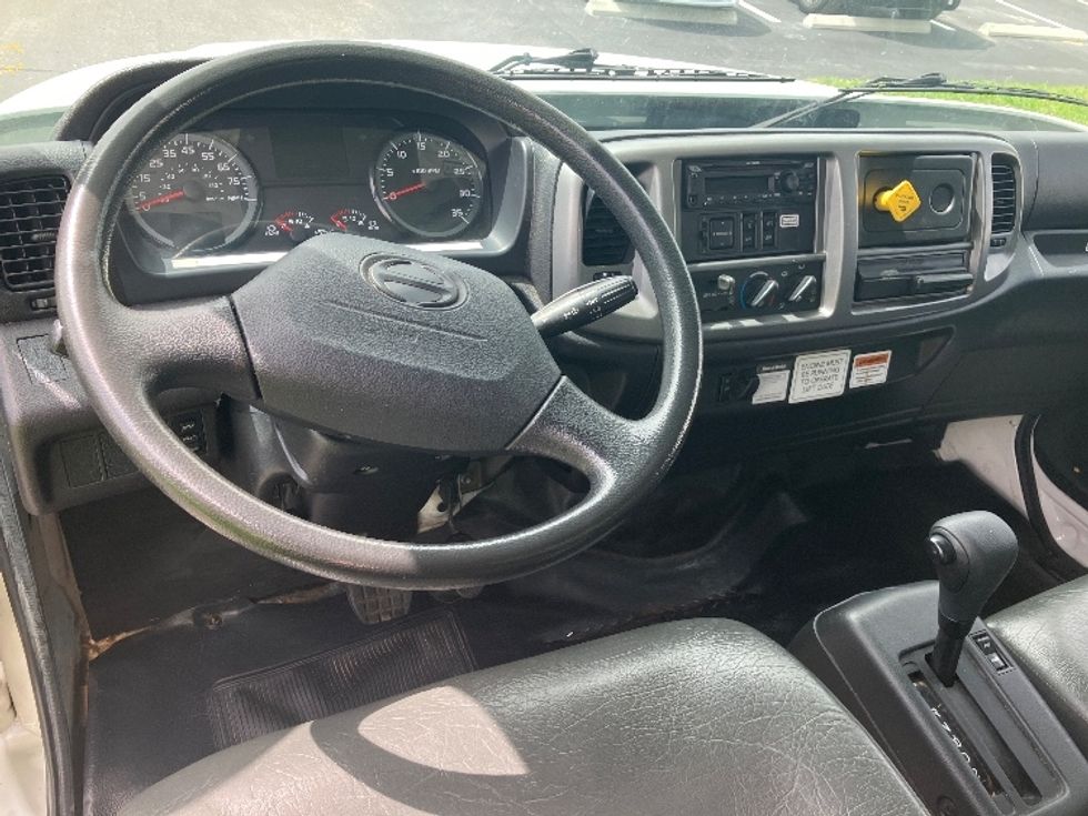 Medium Duty Box Truck-Light and Medium Duty Trucks-Hino-2019-268-Apopka-FL-76,926\n\t\tmiles-$ 63,500 - Image 18