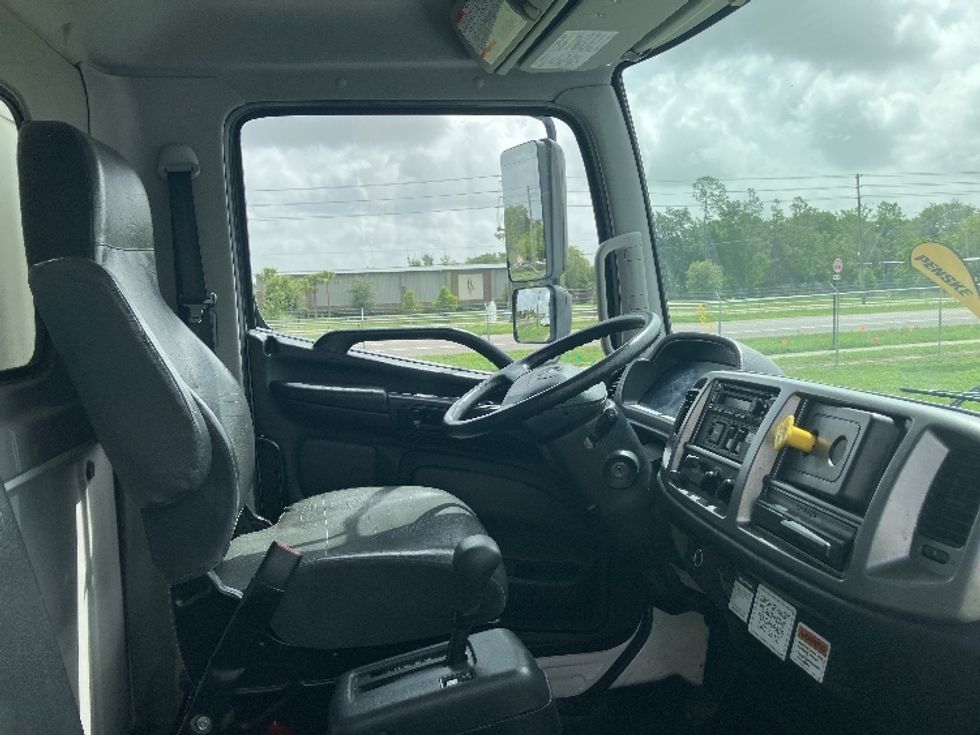 Medium Duty Box Truck-Light and Medium Duty Trucks-Hino-2019-268-Apopka-FL-76,926\n\t\tmiles-$ 63,500 - Image 22