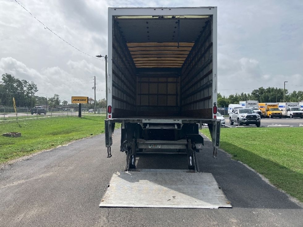 Medium Duty Box Truck-Light and Medium Duty Trucks-Hino-2019-268-Apopka-FL-76,926\n\t\tmiles-$ 63,500 - Image 9