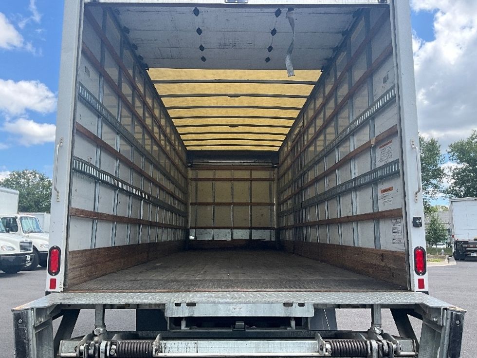 Medium Duty Box Truck-Light and Medium Duty Trucks-Hino-2019-268-Atlanta (Forest Park)-GA-276,825\n\t\tmiles-$ 37,000 - Image 8