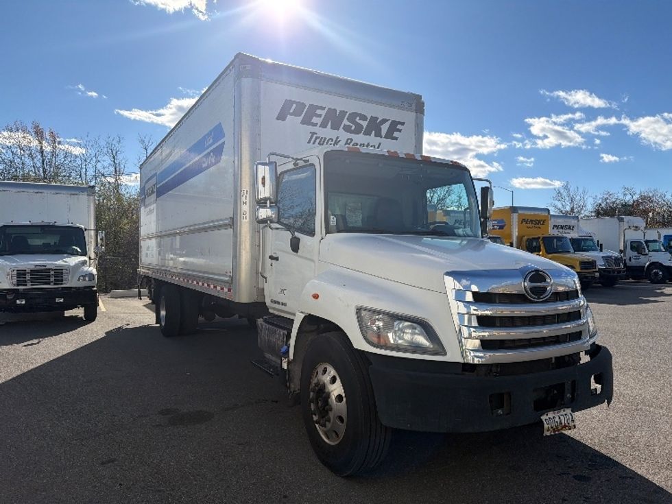 Medium Duty Box Truck-Light and Medium Duty Trucks-Hino-2019-268-Baltimore-MD-176,103\n\t\tmiles-$ 49,500 - Image 1