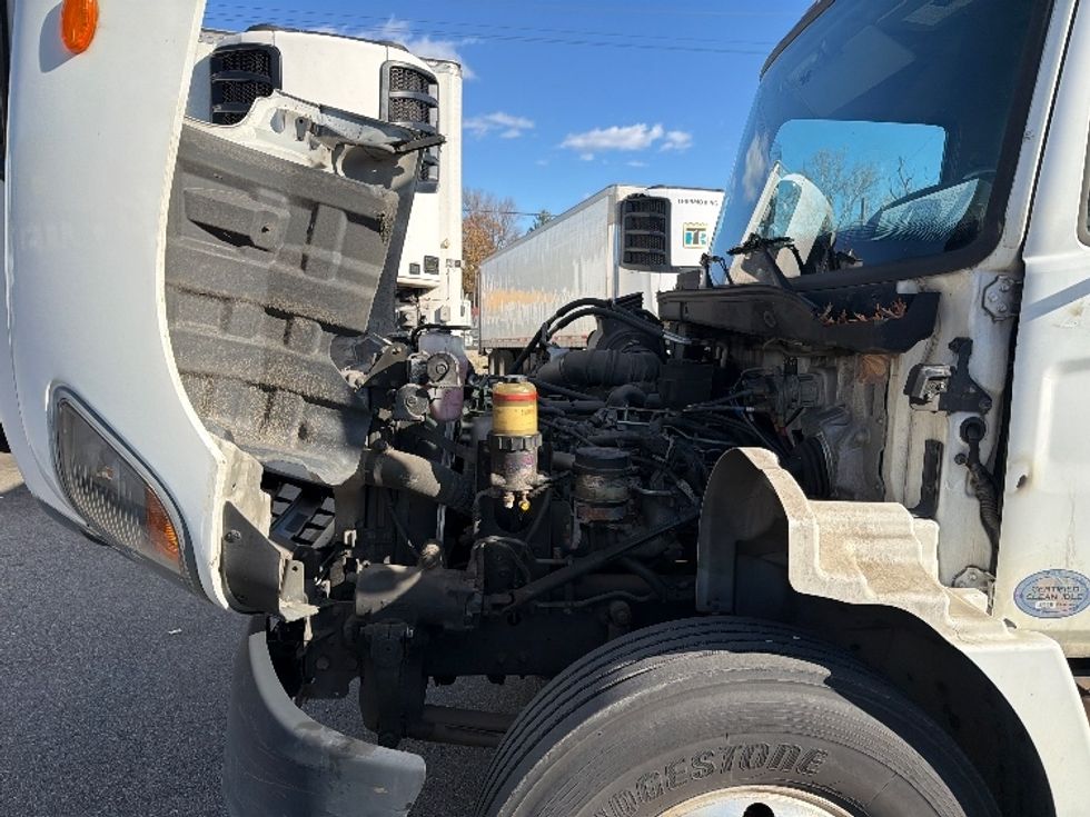 Medium Duty Box Truck-Light and Medium Duty Trucks-Hino-2019-268-Baltimore-MD-176,103\n\t\tmiles-$ 49,500 - Image 24