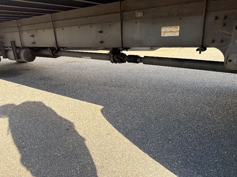 Medium Duty Box Truck-Light and Medium Duty Trucks-Hino-2019-268-Baltimore-MD-176,103\n\t\tmiles-$ 49,500 - Image 5