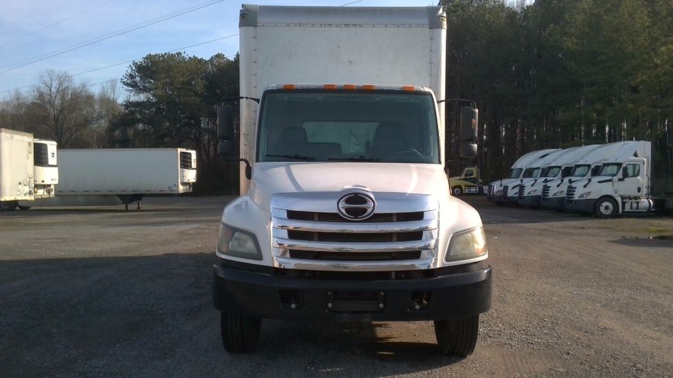 Medium Duty Box Truck-Light and Medium Duty Trucks-Hino-2019-268-Boaz-AL-183,669\n\t\tmiles-$ 52,500 - Image 2