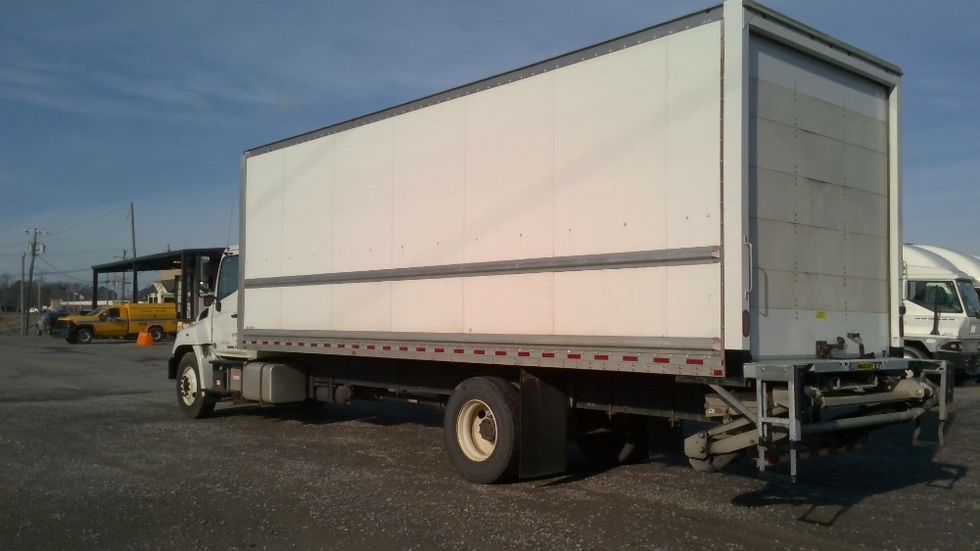 Medium Duty Box Truck-Light and Medium Duty Trucks-Hino-2019-268-Boaz-AL-183,669\n\t\tmiles-$ 52,500 - Image 6