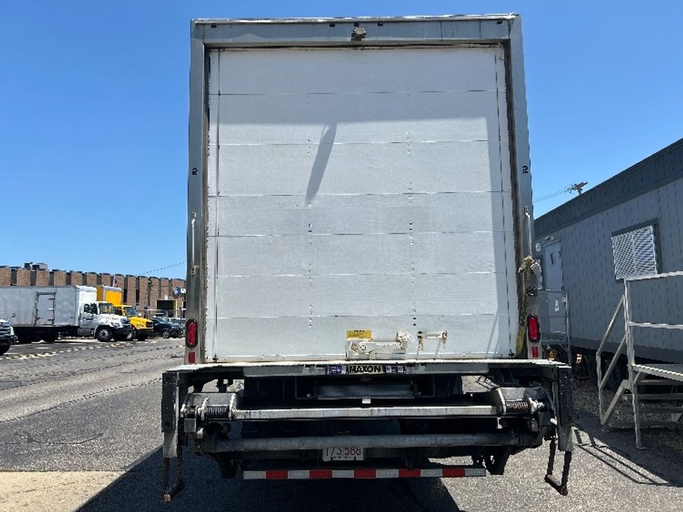 Medium Duty Box Truck-Light and Medium Duty Trucks-Hino-2019-268-Braintree-MA-160,052\n\t\tmiles-$ 53,000 - Image 7
