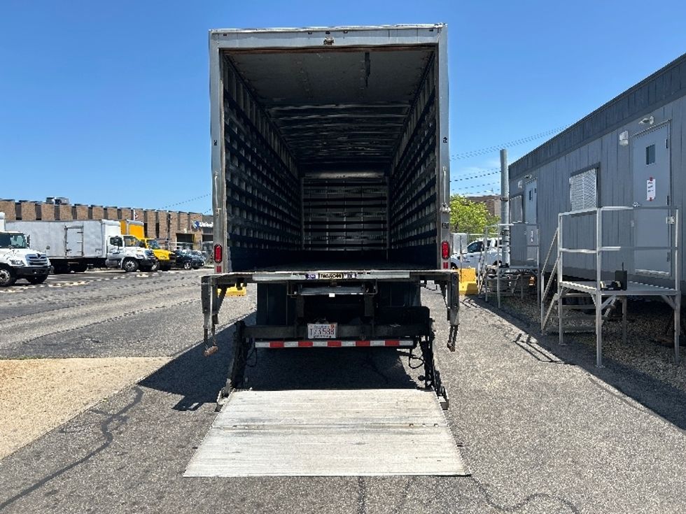 Medium Duty Box Truck-Light and Medium Duty Trucks-Hino-2019-268-Braintree-MA-160,052\n\t\tmiles-$ 53,000 - Image 9
