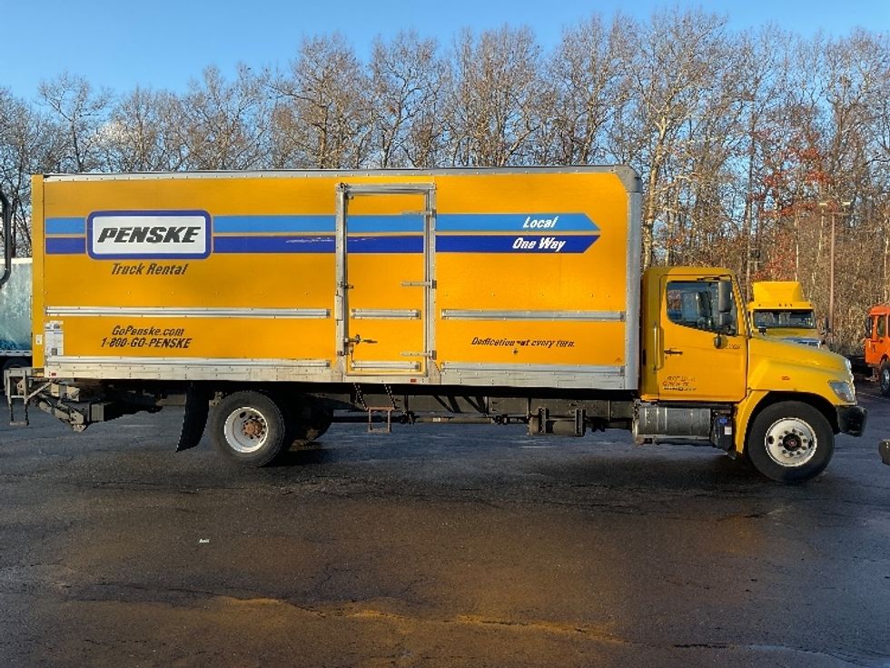 Medium Duty Box Truck-Light and Medium Duty Trucks-Hino-2019-268-Braintree-MA-219,364\n\t\tmiles-$ 42,750 - Image 15