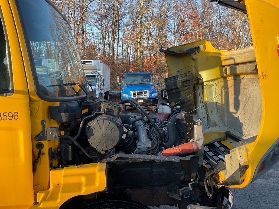 Medium Duty Box Truck-Light and Medium Duty Trucks-Hino-2019-268-Braintree-MA-219,364\n\t\tmiles-$ 42,750 - Image 23