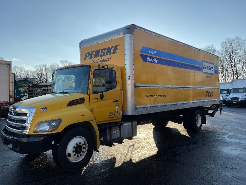 Medium Duty Box Truck-Light and Medium Duty Trucks-Hino-2019-268-Braintree-MA-219,364\n\t\tmiles-$ 42,750 - Image 3