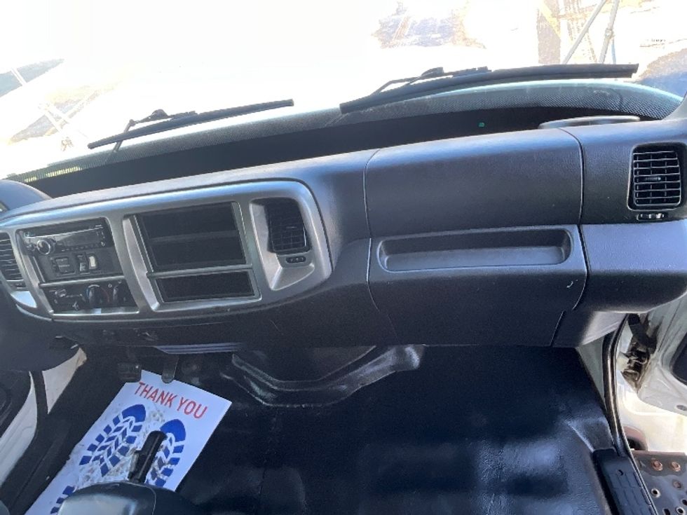 Medium Duty Box Truck-Light and Medium Duty Trucks-Hino-2019-268-Cambridge-ON-56,303\n\t\tkm-$ 80,000 - Image 20