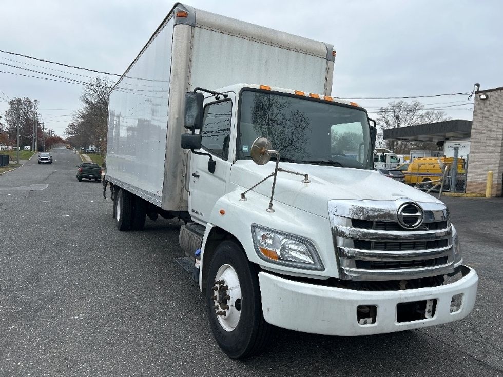 Medium Duty Box Truck-Light and Medium Duty Trucks-Hino-2019-268-Central Islip-NY-254,009\n\t\tmiles-$ 36,500 - Image 1
