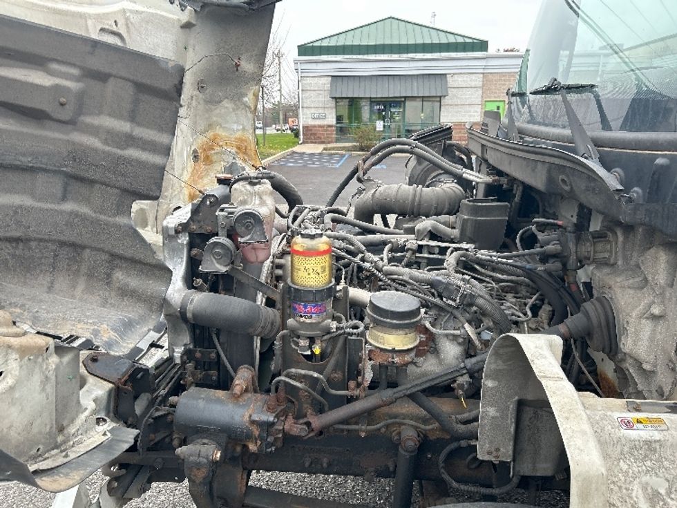 Medium Duty Box Truck-Light and Medium Duty Trucks-Hino-2019-268-Central Islip-NY-254,009\n\t\tmiles-$ 36,500 - Image 22