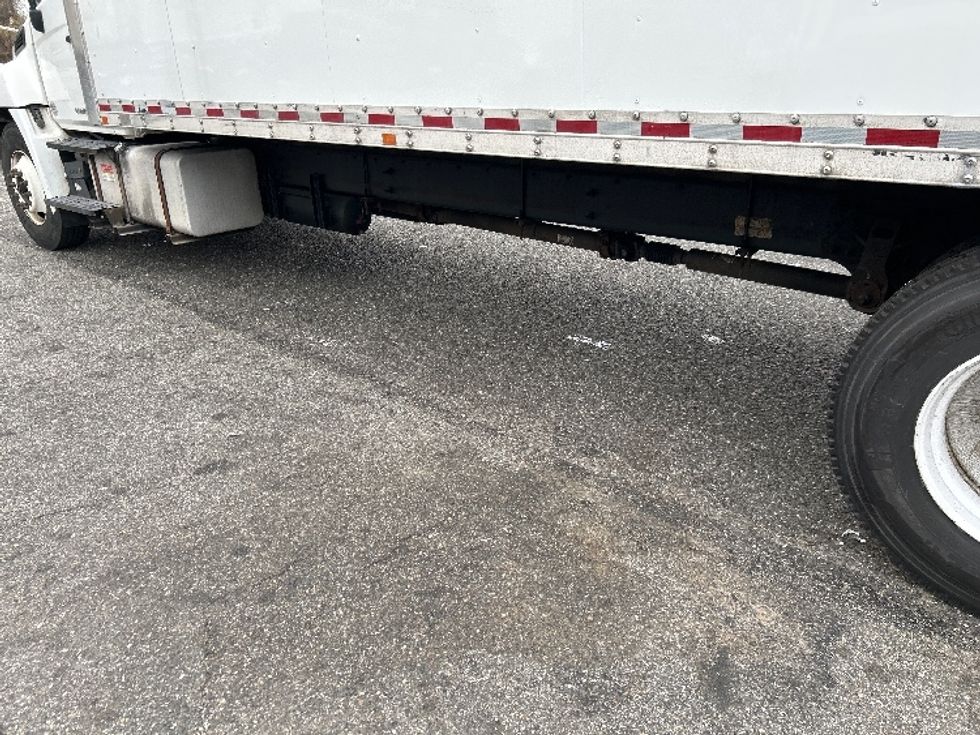 Medium Duty Box Truck-Light and Medium Duty Trucks-Hino-2019-268-Central Islip-NY-254,009\n\t\tmiles-$ 36,500 - Image 5
