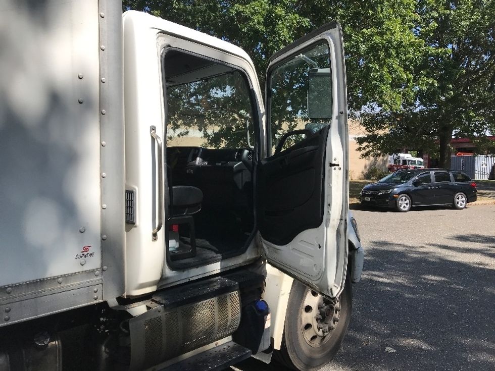 Medium Duty Box Truck-Light and Medium Duty Trucks-Hino-2019-268-Central Islip-NY-289,295\n\t\tmiles-$ 26,250 - Image 20