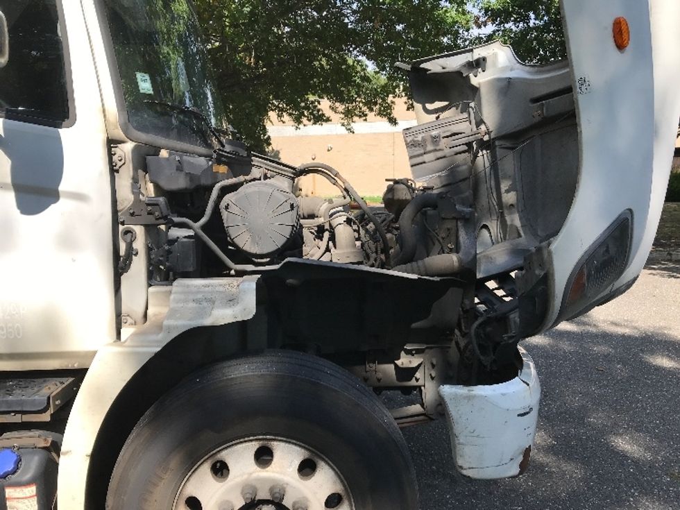 Medium Duty Box Truck-Light and Medium Duty Trucks-Hino-2019-268-Central Islip-NY-289,295\n\t\tmiles-$ 26,250 - Image 23