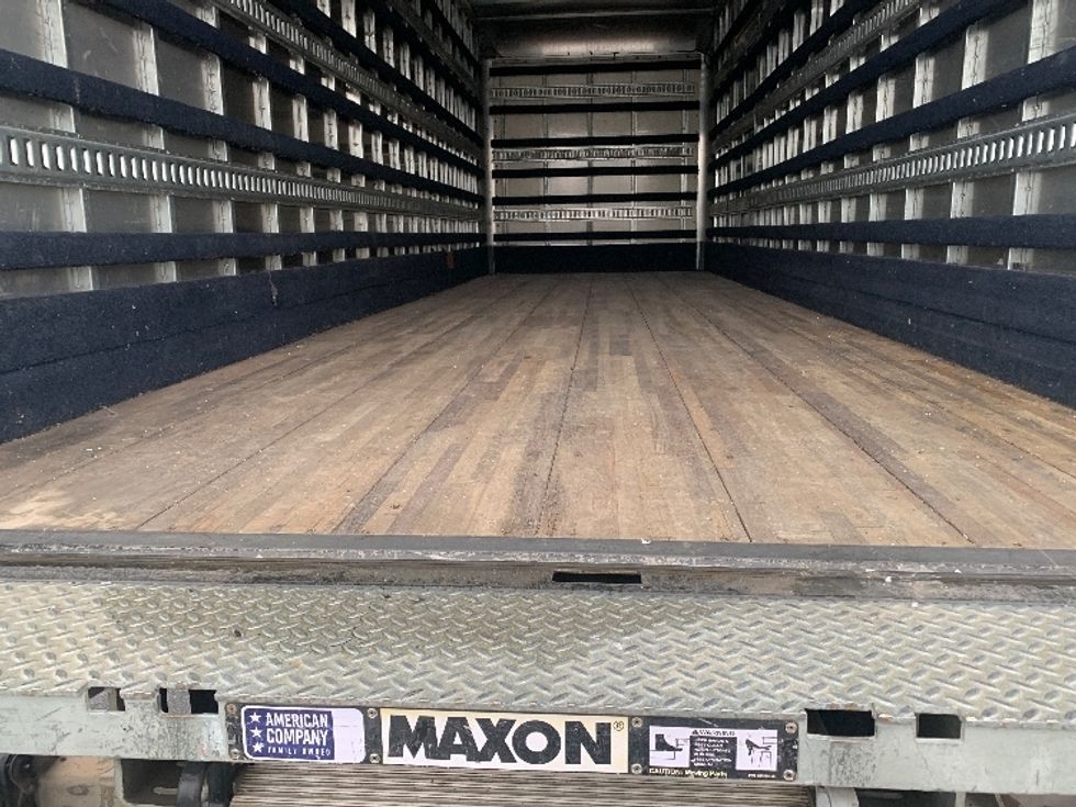 Medium Duty Box Truck-Light and Medium Duty Trucks-Hino-2019-268-Charlotte-NC-185,064\n\t\tmiles-$ 48,250 - Image 10