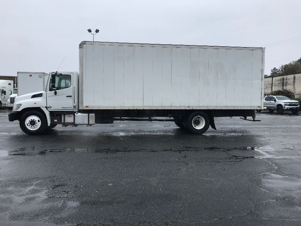Medium Duty Box Truck-Light and Medium Duty Trucks-Hino-2019-268-Charlotte-NC-283,145\n\t\tmiles-$ 29,000 - Image 4