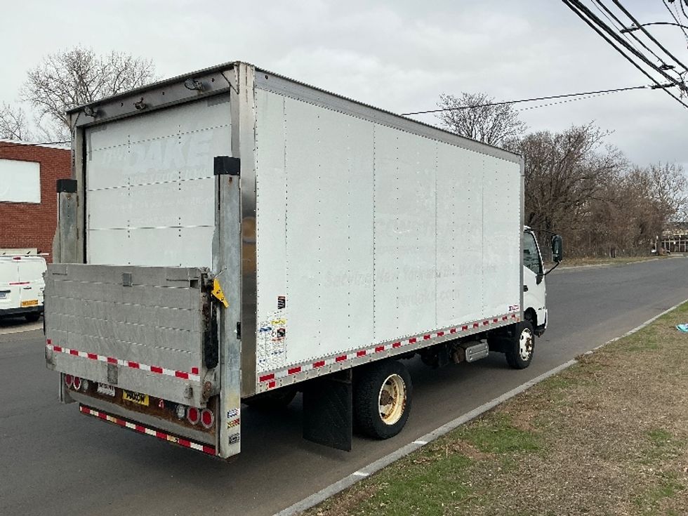 Medium Duty Box Truck-Light and Medium Duty Trucks-Hino-2019-268-Chicopee-MA-67,269\n\t\tmiles-$ 41,000 - Image 13