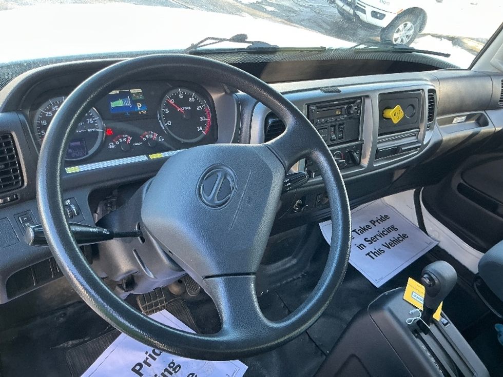 Medium Duty Box Truck-Light and Medium Duty Trucks-Hino-2019-268-Chicopee-MA-85,663\n\t\tmiles-$ 54,000 - Image 17