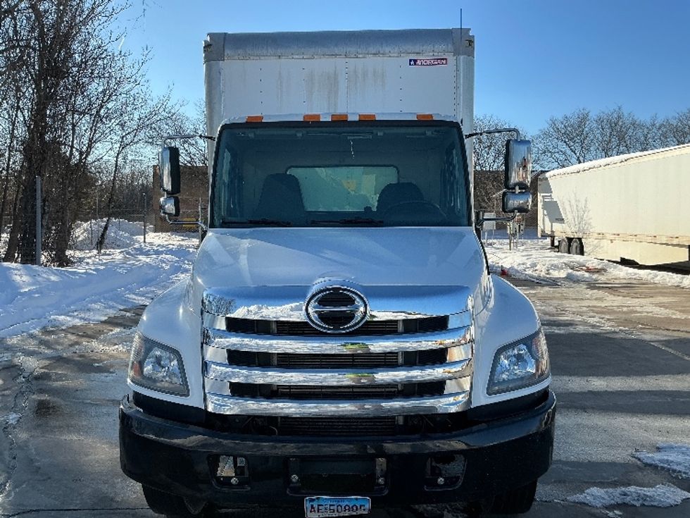 Medium Duty Box Truck-Light and Medium Duty Trucks-Hino-2019-268-Chicopee-MA-85,663\n\t\tmiles-$ 54,000 - Image 2