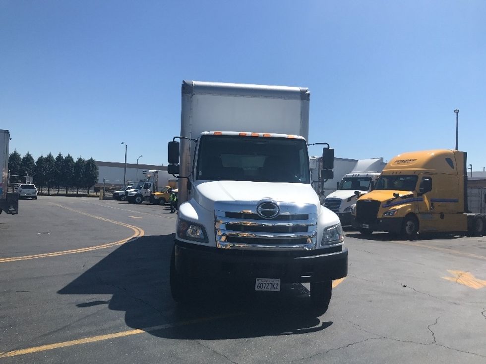 Medium Duty Box Truck-Light and Medium Duty Trucks-Hino-2019-268-City Of Industry-CA-42,393\n\t\tmiles-$ 68,000 - Image 2