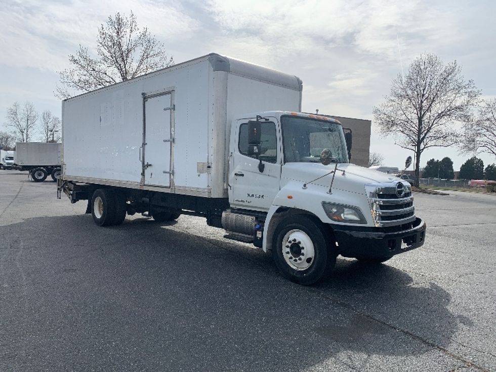 Medium Duty Box Truck-Light and Medium Duty Trucks-Hino-2019-268-Concord-NC-144,801\n\t\tmiles-$ 54,000 - Image 1