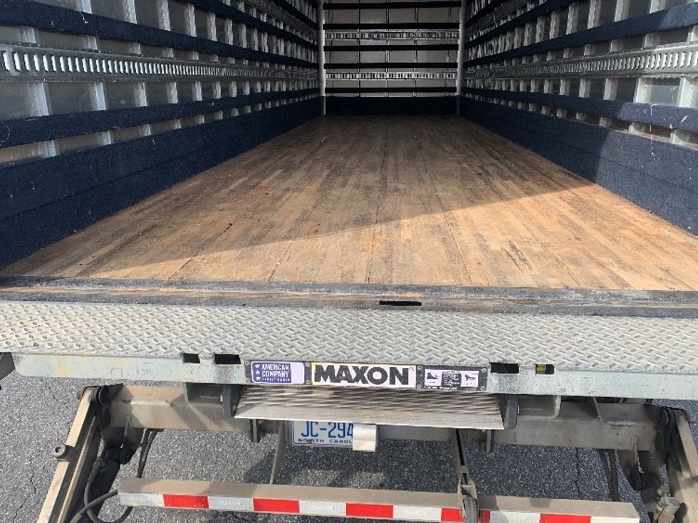 Medium Duty Box Truck-Light and Medium Duty Trucks-Hino-2019-268-Concord-NC-144,801\n\t\tmiles-$ 54,000 - Image 9