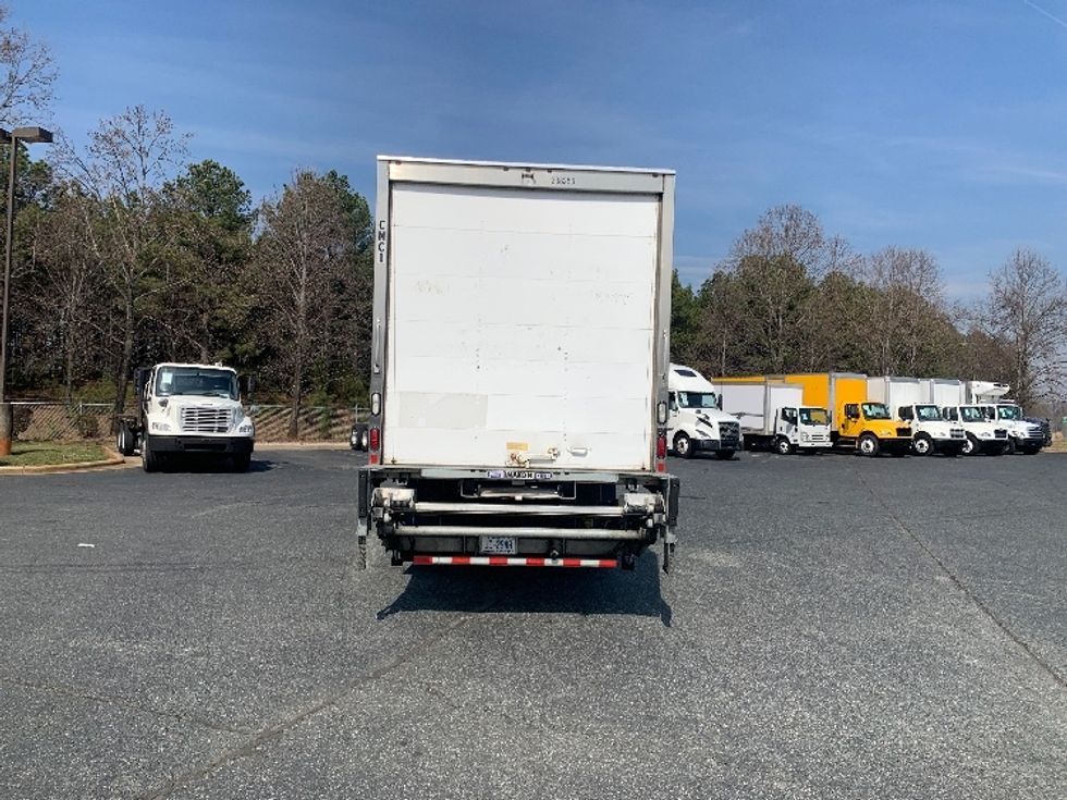 Medium Duty Box Truck-Light and Medium Duty Trucks-Hino-2019-268-Concord-NC-150,995\n\t\tmiles-$ 53,250 - Image 7