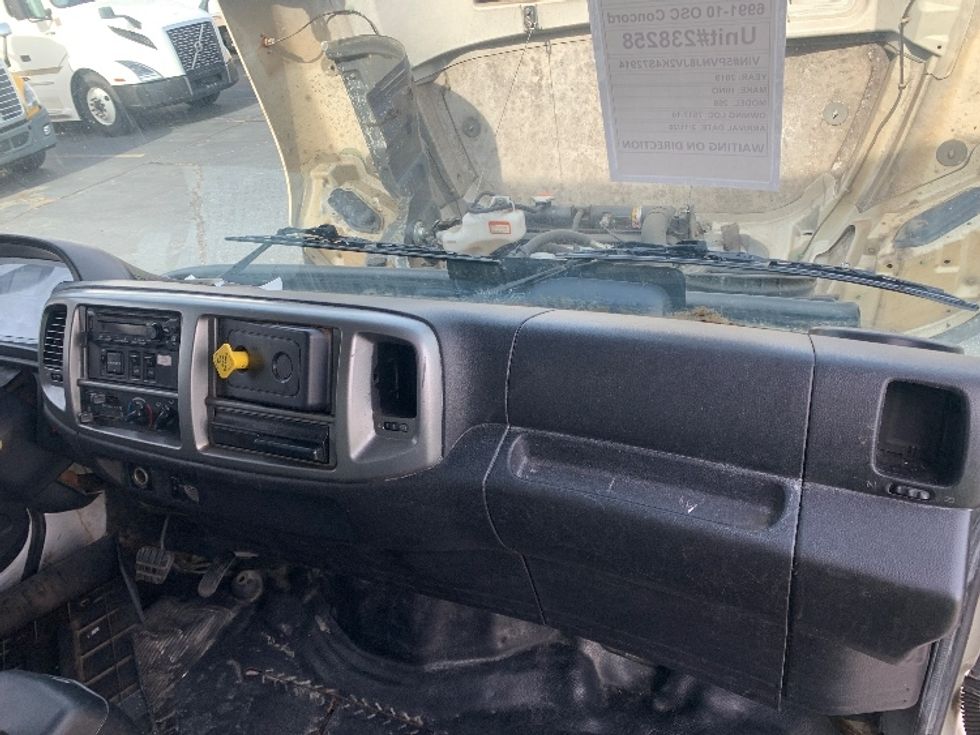 Medium Duty Box Truck-Light and Medium Duty Trucks-Hino-2019-268-Concord-NC-176,795\n\t\tmiles-$ 49,750 - Image 19