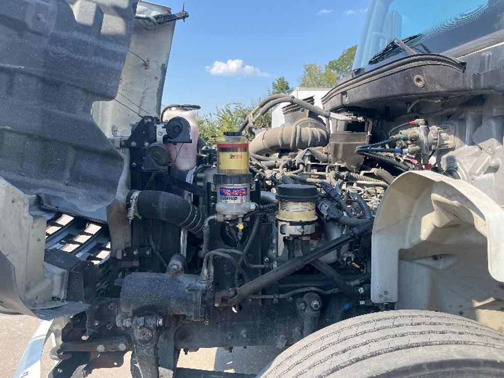 Medium Duty Box Truck-Light and Medium Duty Trucks-Hino-2019-268-Dallas-TX-175,890\n\t\tmiles-$ 51,250 - Image 23