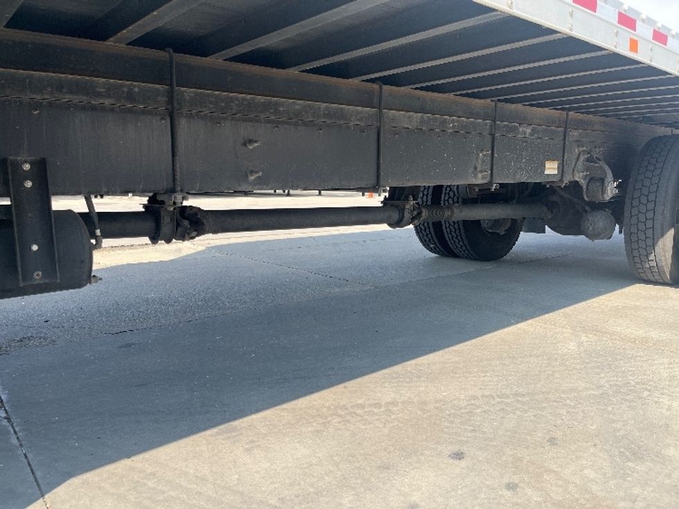 Medium Duty Box Truck-Light and Medium Duty Trucks-Hino-2019-268-Dallas-TX-175,890\n\t\tmiles-$ 51,250 - Image 5