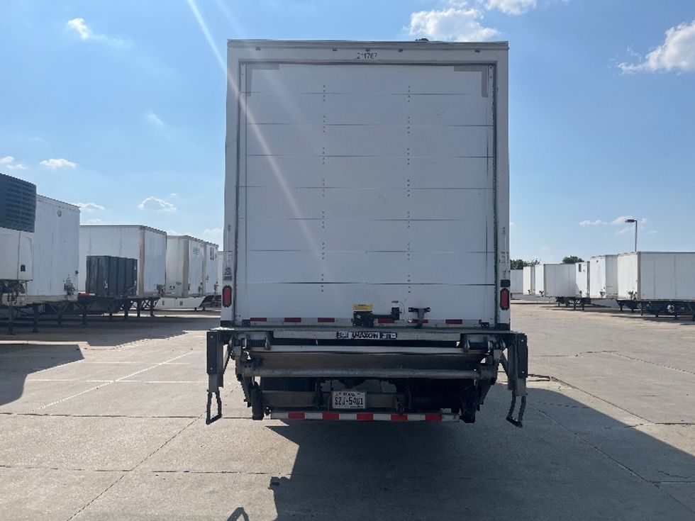 Medium Duty Box Truck-Light and Medium Duty Trucks-Hino-2019-268-Dallas-TX-175,890\n\t\tmiles-$ 51,250 - Image 7