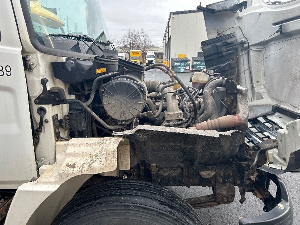 Medium Duty Box Truck-Light and Medium Duty Trucks-Hino-2019-268-Dartmouth-NS-284,960\n\t\tkm-$ 51,500 - Image 23