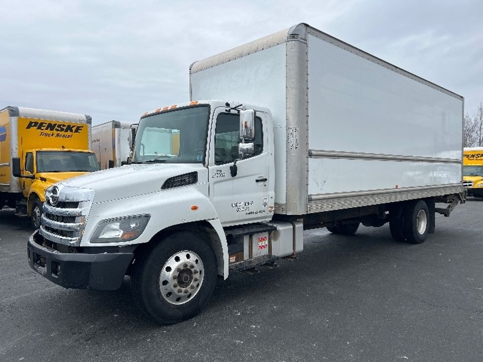 Medium Duty Box Truck-Light and Medium Duty Trucks-Hino-2019-268-Dartmouth-NS-284,960\n\t\tkm-$ 51,500 - Image 3