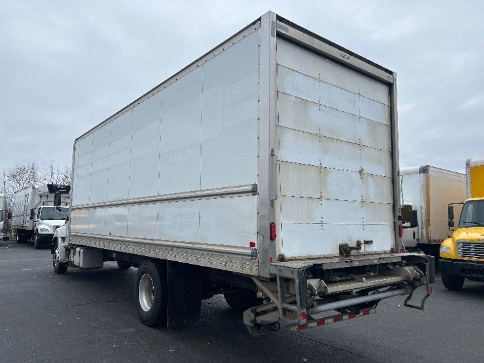 Medium Duty Box Truck-Light and Medium Duty Trucks-Hino-2019-268-Dartmouth-NS-284,960\n\t\tkm-$ 51,500 - Image 6