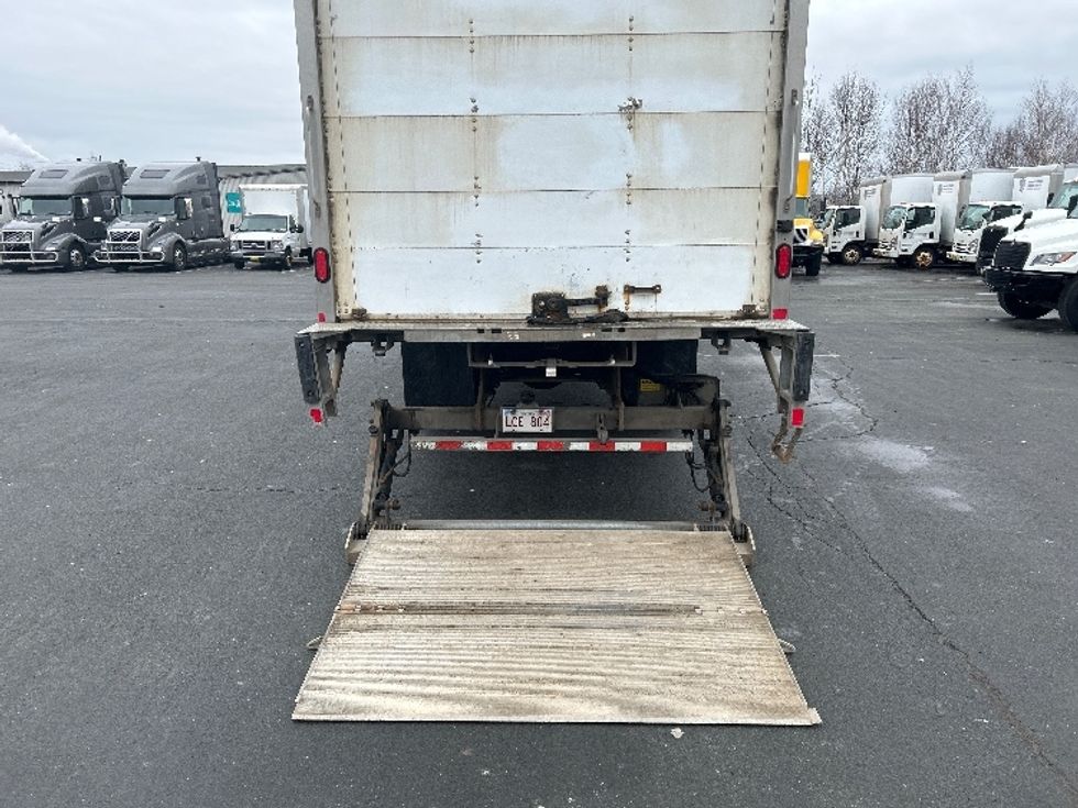 Medium Duty Box Truck-Light and Medium Duty Trucks-Hino-2019-268-Dartmouth-NS-284,960\n\t\tkm-$ 51,500 - Image 9