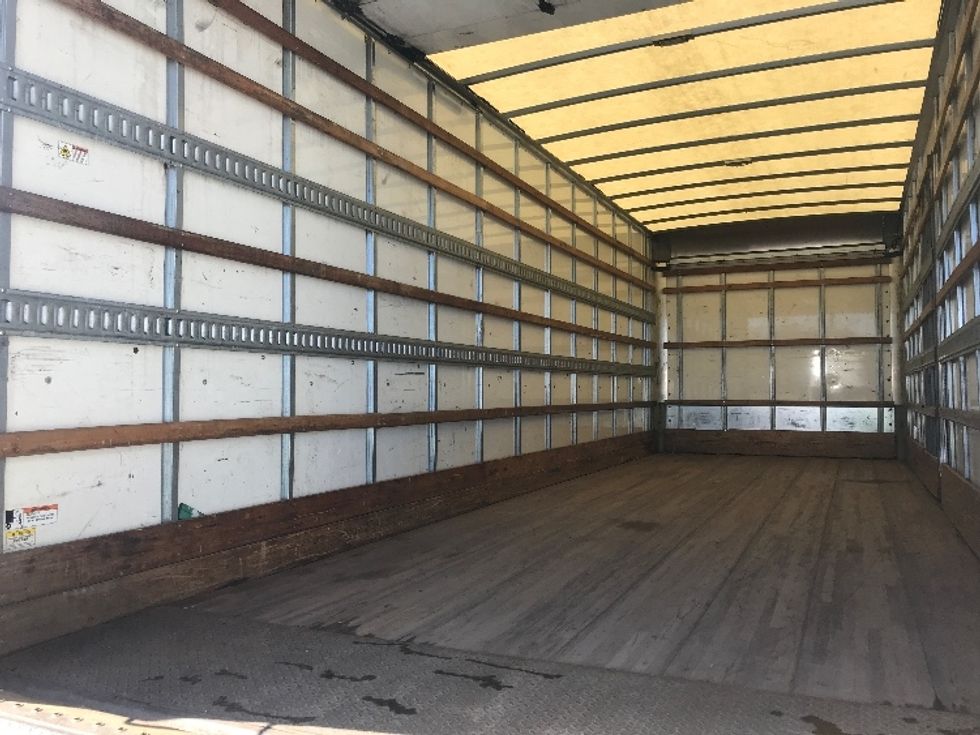 Medium Duty Box Truck-Light and Medium Duty Trucks-Hino-2019-268-Duncansville-PA-159,377\n\t\tmiles-$ 57,250 - Image 10