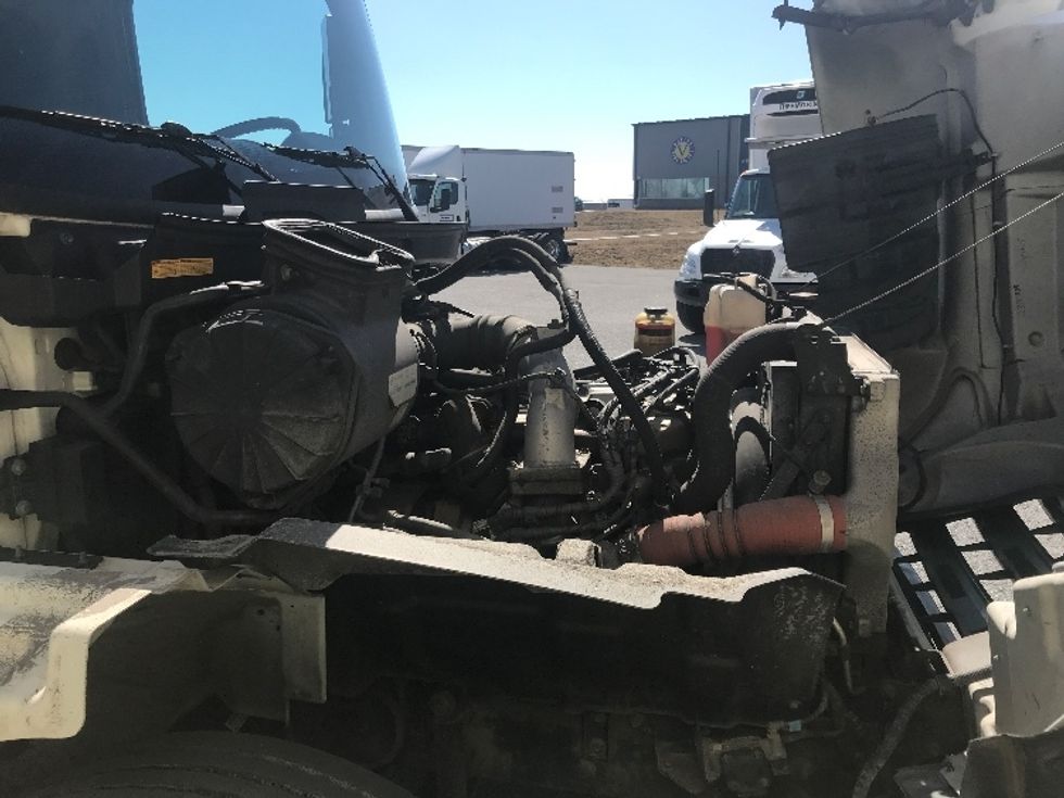 Medium Duty Box Truck-Light and Medium Duty Trucks-Hino-2019-268-Duncansville-PA-159,377\n\t\tmiles-$ 57,250 - Image 23