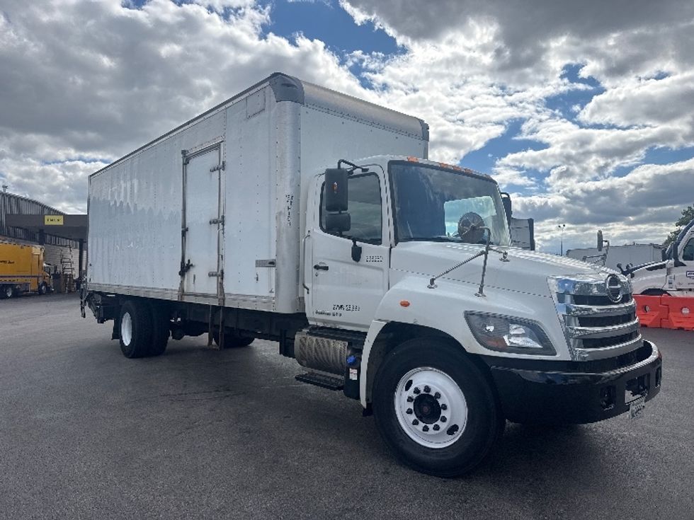Medium Duty Box Truck-Light and Medium Duty Trucks-Hino-2019-268-East Chicago-IN-200,296\n\t\tmiles-$ 43,750 - Image 1