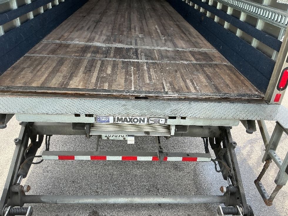 Medium Duty Box Truck-Light and Medium Duty Trucks-Hino-2019-268-East Chicago-IN-200,296\n\t\tmiles-$ 43,750 - Image 10