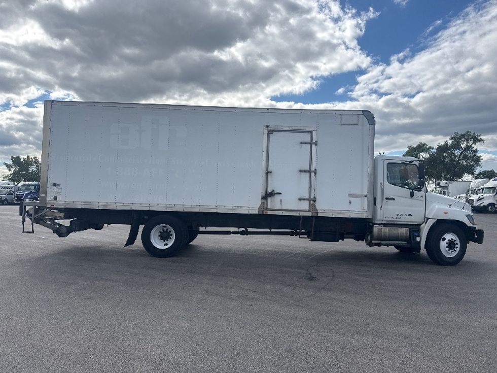 Medium Duty Box Truck-Light and Medium Duty Trucks-Hino-2019-268-East Chicago-IN-200,296\n\t\tmiles-$ 43,750 - Image 15