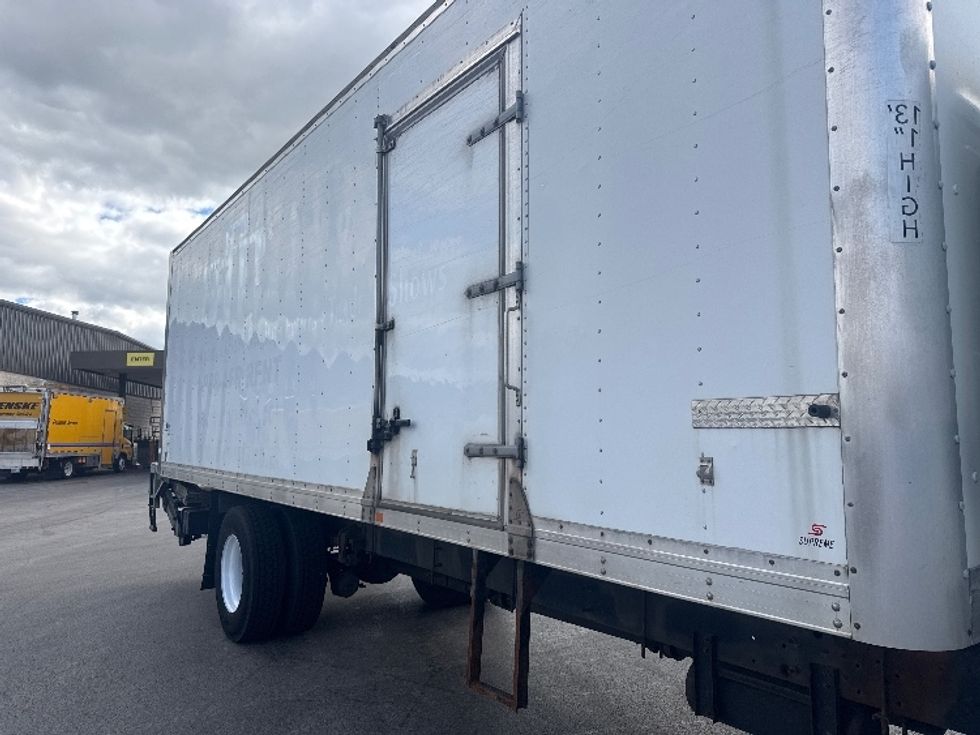 Medium Duty Box Truck-Light and Medium Duty Trucks-Hino-2019-268-East Chicago-IN-200,296\n\t\tmiles-$ 43,750 - Image 25